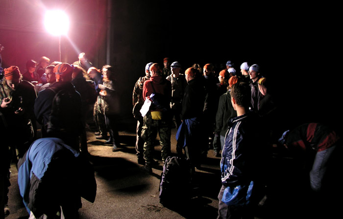 02003.jpg -    700x448x24b (57 KB)