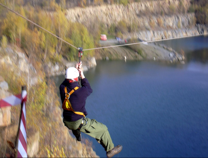 08027.jpg -    684x520x24b (82 KB)