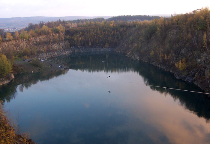 08030.jpg -    700x478x24b (64 KB)
