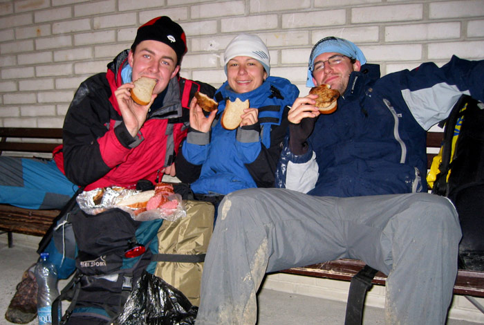 09004.jpg -    700x470x24b (98 KB)