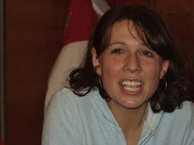 PC208067.jpg - 666 X 500 - 23 KB