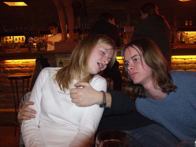 PC208077.jpg - 666 X 500 - 35 KB