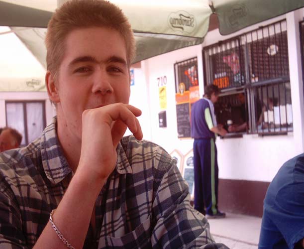chalupa_0006.jpg - 611 X 500 - 36 KB