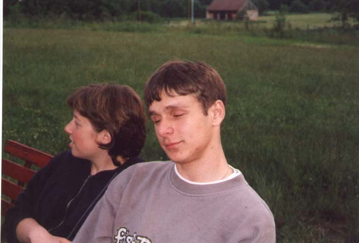 52.jpg - 737 X 500 - 28 KB