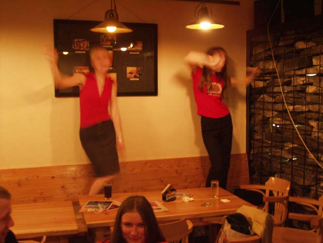 P5245414.jpg - 666 X 500 - 32 KB