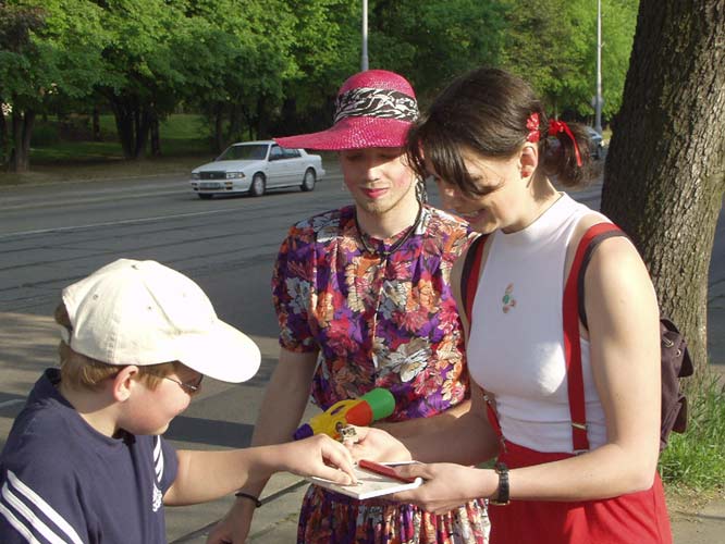 P5074399.jpg - 666 X 500 - 57 KB