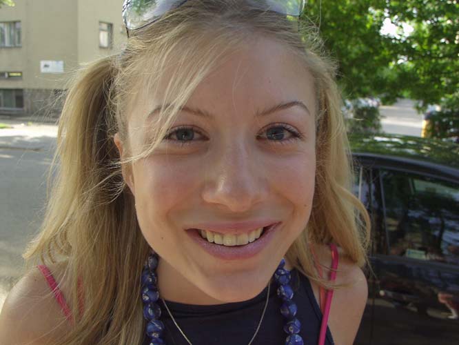 P5074460.jpg - 666 X 500 - 37 KB