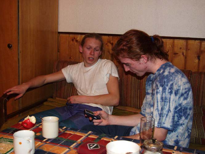 PC308287.jpg - 666 X 500 - 40 KB